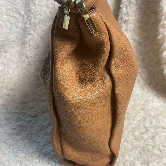 VINCE CAMUTO Toasted Tan / Light Brown Pebbled Leather Hobo Shoulder Bag - Picture 7 of 14